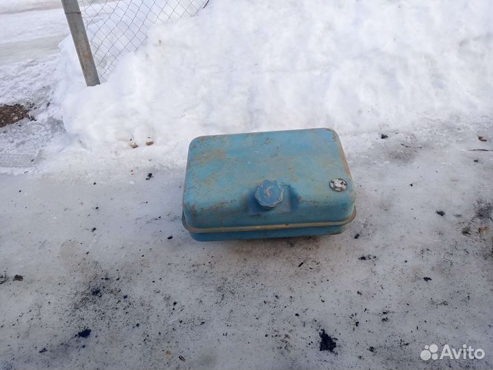 Топливный бак