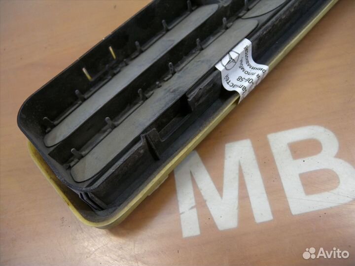 Клапан вентиляции Mercedes W212 W204 X204 W207 W21