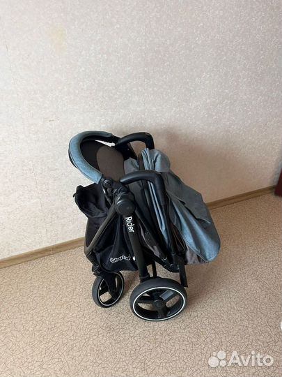 Прогулочная коляска babyton