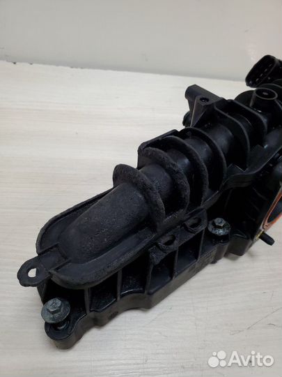 Коллектор впускной Land Rover Velar 2019