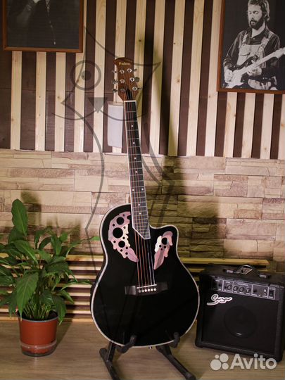 Электроакустическая гитара