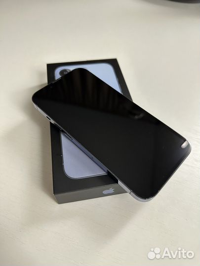 iPhone 13 Pro, 256 ГБ