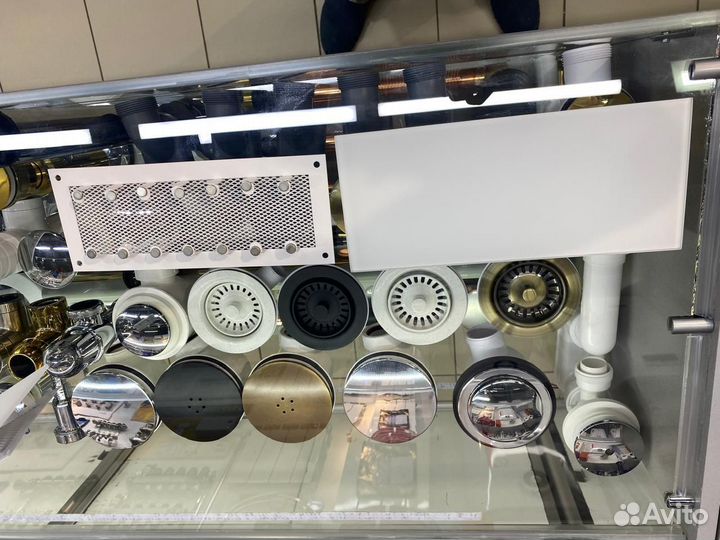 Вентиляционная решетка стеклянный