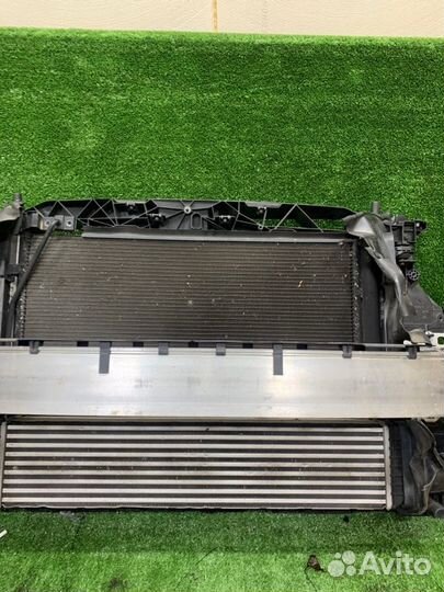 Кассета радиаторов в сборе передняя Audi A6 C7 4G