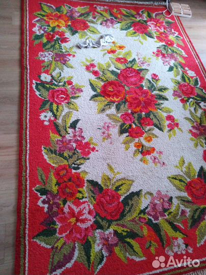 Ковер шерстяной ручной работы