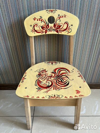 Детский стульчик