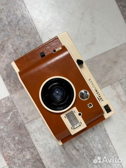 Фотоаппарат Lomography Lomo'Instant, Fujifilm