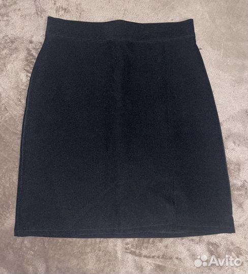 Юбка с разрезом