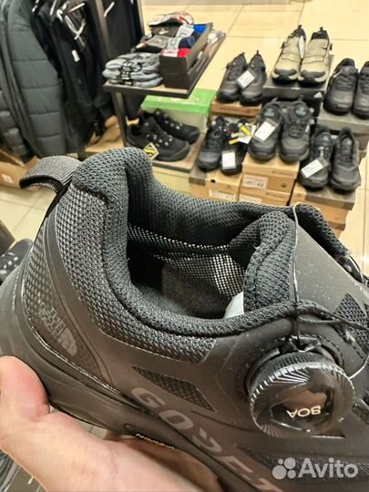 Мужские зимние кроссовки