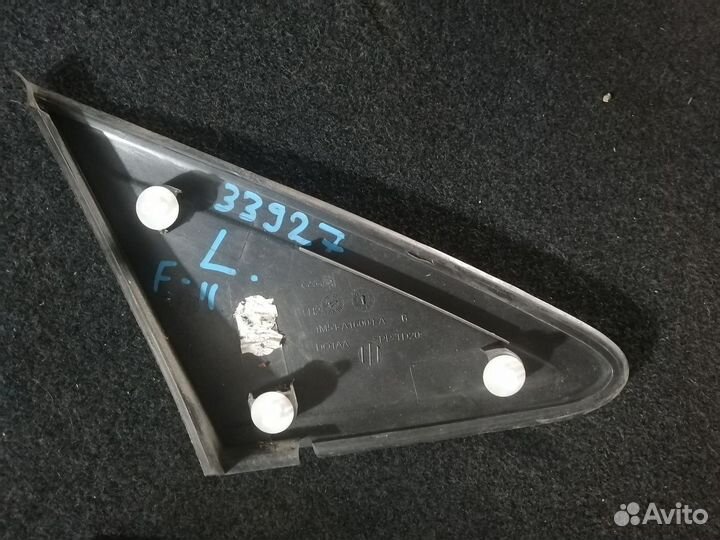 Накладка зеркала левая Ford Focus 2 треугольник