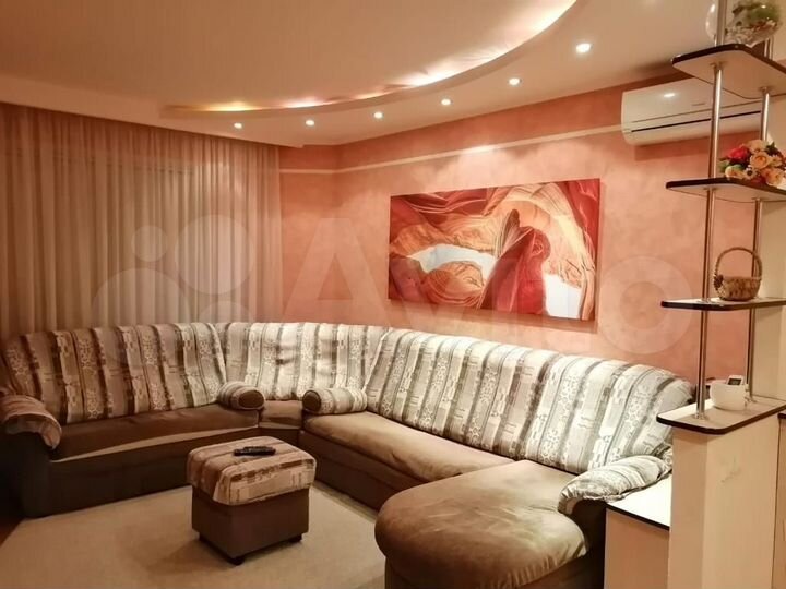 3-к. квартира, 72 м², 2/15 эт.