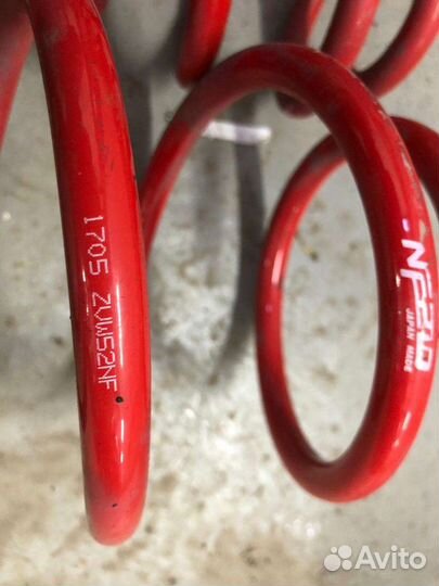 Японские спортивные пружины на toyota prius