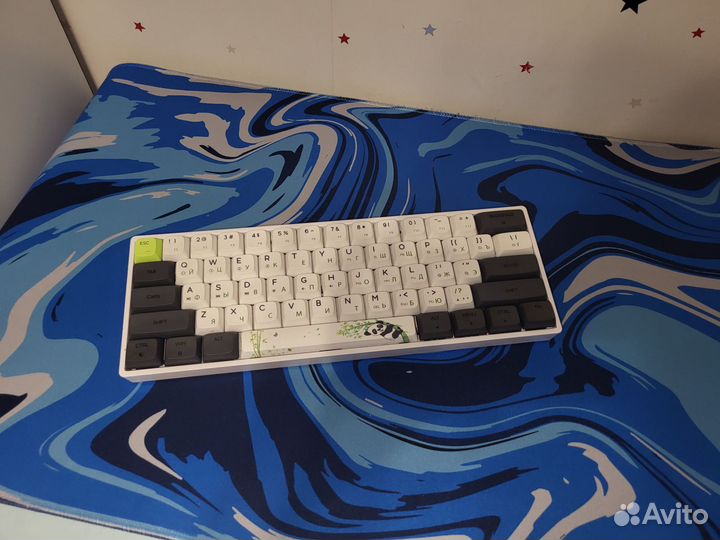 Игровая клавиатура Skyloong GK61 Panda. 60%