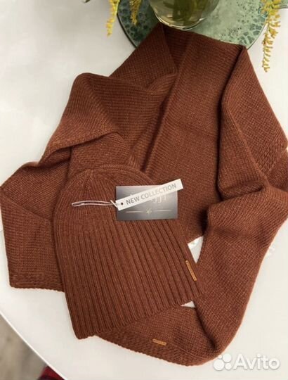 Набор шапочка и косынка