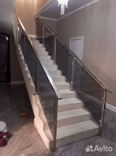 Перила для лестниц