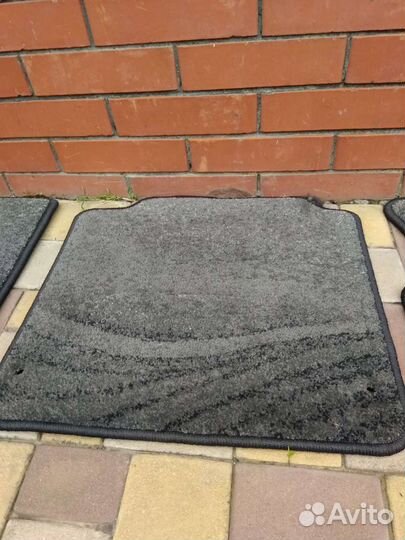 Комплект оригиналтных ковров Таета Цельсиор