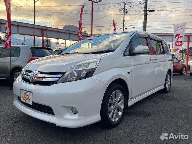 Toyota Isis 1.8 CVT, 2015, 37 000 км