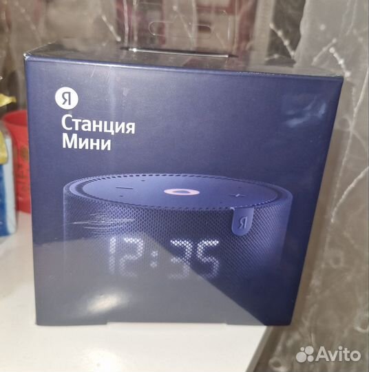 Яндекс станция алиса мини с часами
