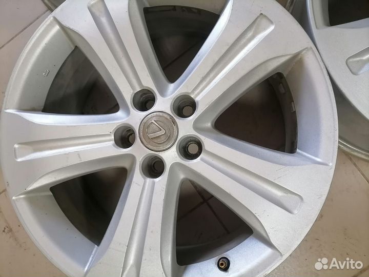 Диски на Lexus R19