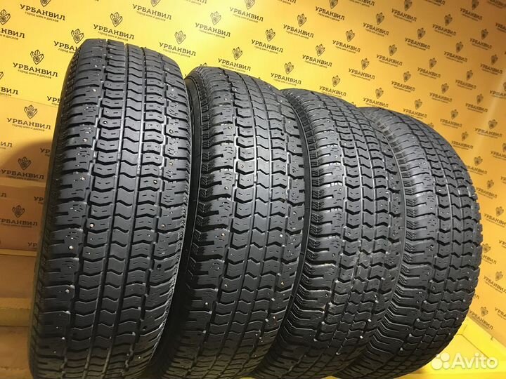 Mastercraft Glacier-Grip 235/75 R15 105S