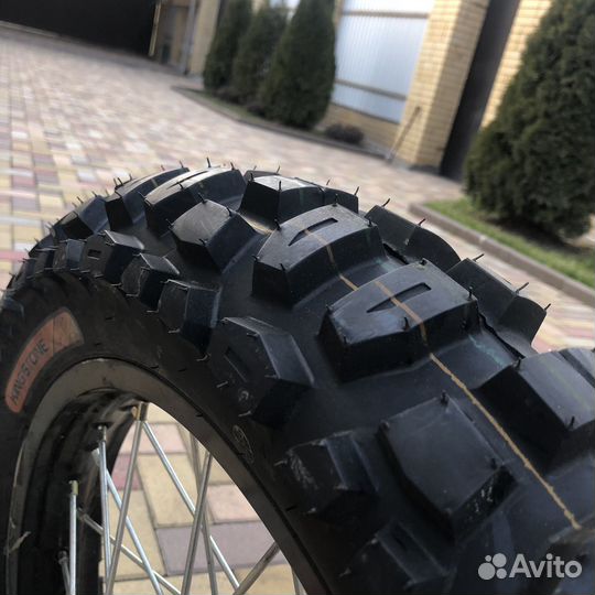 Мотошина с диском kingstone