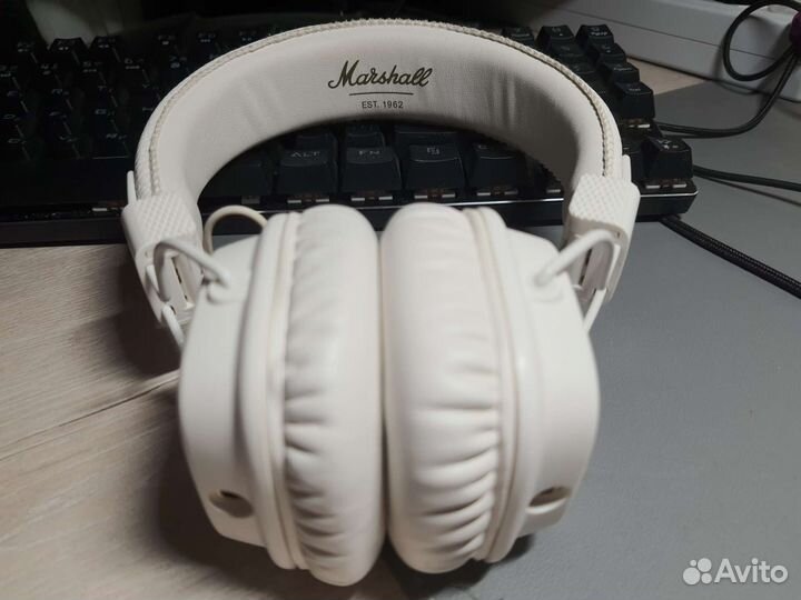 Наушники проводные Marshall Major II белые