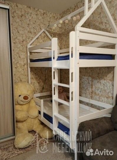 Двухъярусная кровать Домик