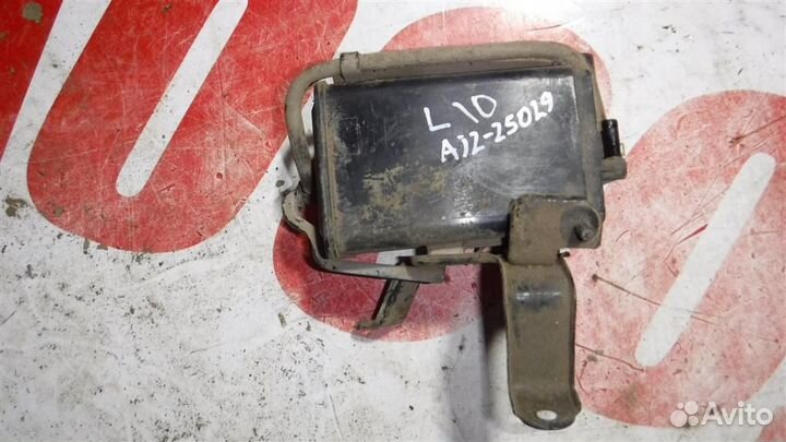 Абсорбер (фильтр угольный) Mitsubishi Lancer 10