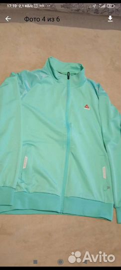 Спортивный костюм женский