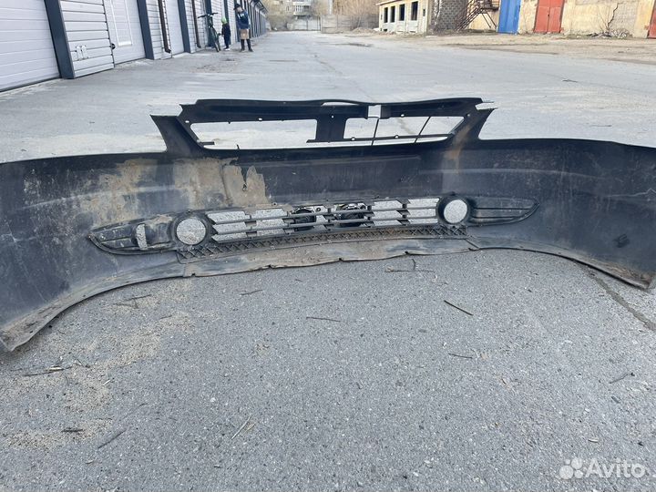Бампер передний priora 1