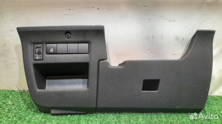 Накладка под руль Citroen C4 5D 1.6 110 (TU5JP4)