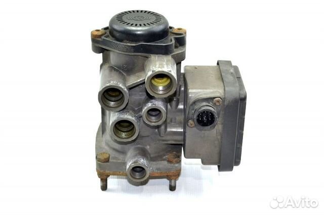 Кран управления тормозами прицепа renault trucks P