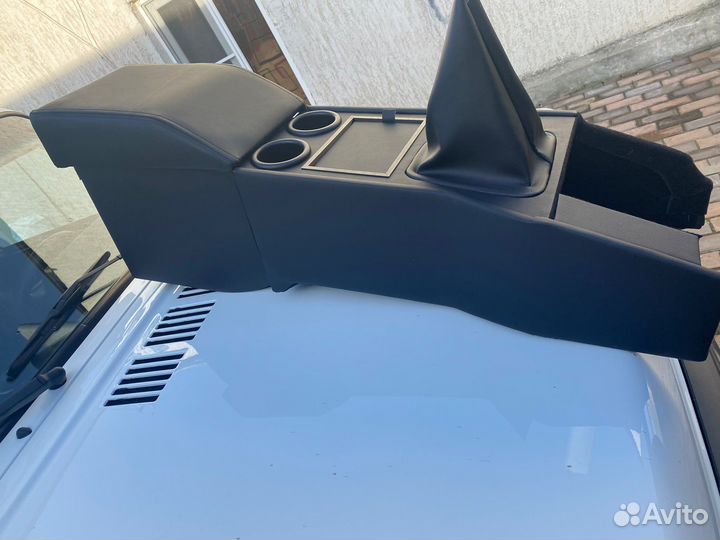 Центральная Консоль нива