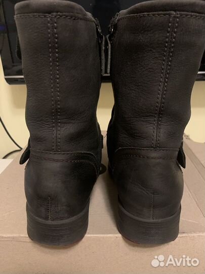 Ecco Полусапожки для девочки 35