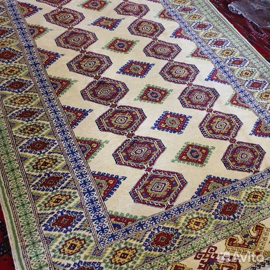 Шерстяной туркменский ковер