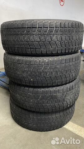 Bridgestone Blizzak DM-V1 235/60 R18