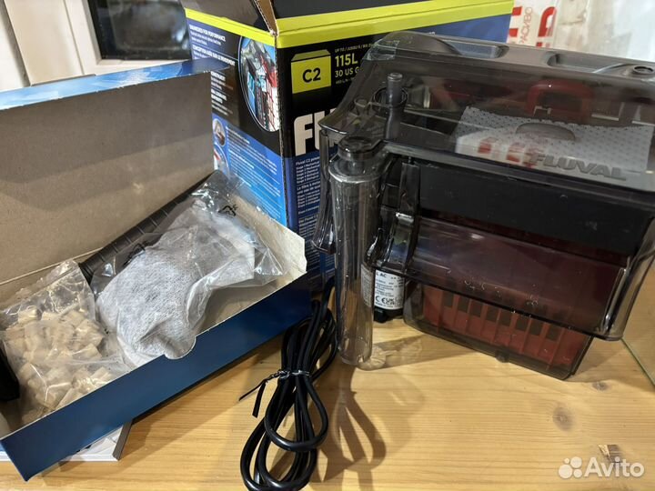 Навесной фильтр Fluval C2