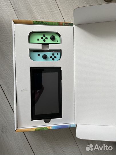 Nintendo switch animal crossing edition