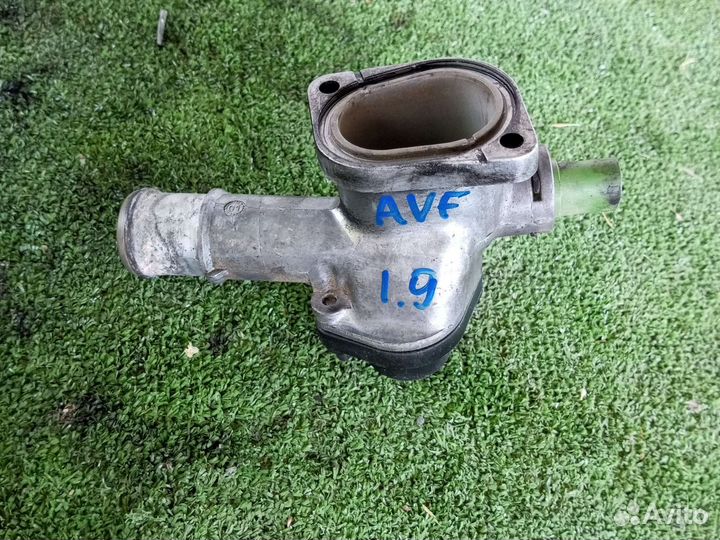 Фланец системы охлаждения VAG 1.9 AVF