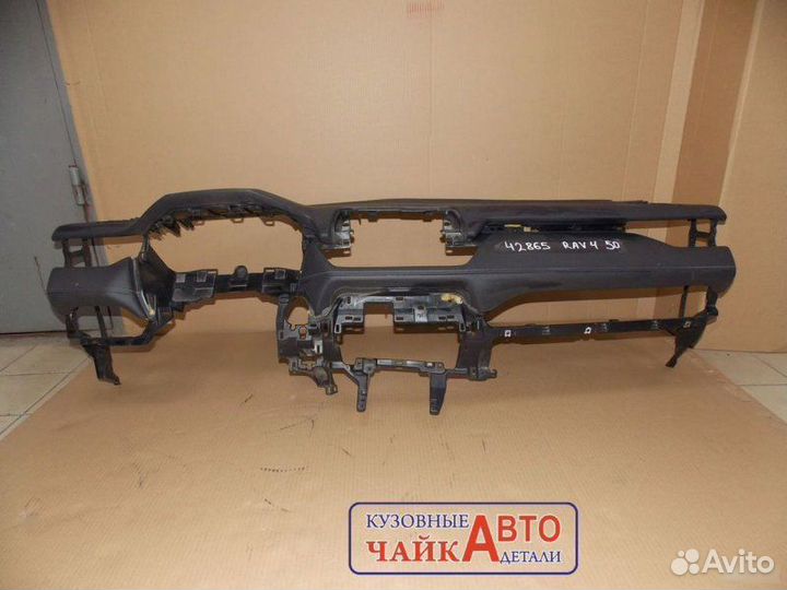 Торпедо Toyota Rav4 A50