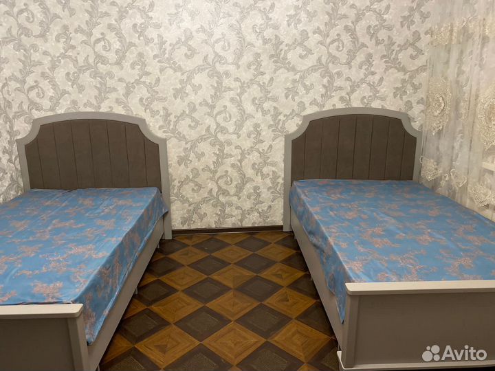 Кровати