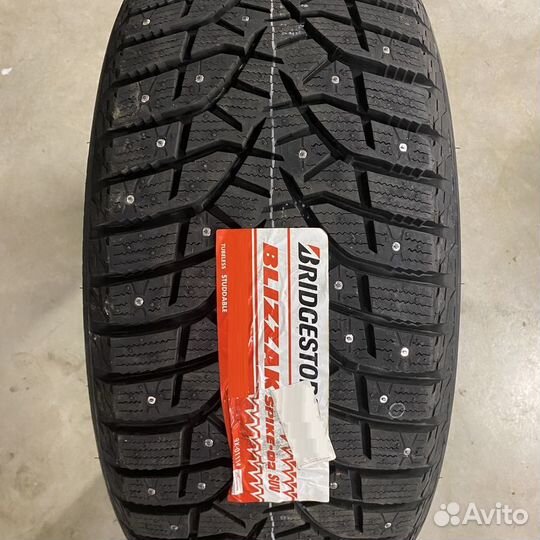 Bridgestone Blizzak Spike-02 SUV 225/60 R17 103T