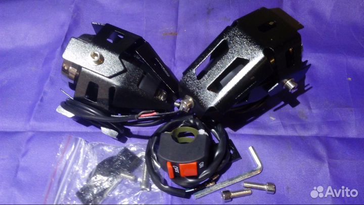 Ходовые светодиодные фары для мотоцикла комплект
