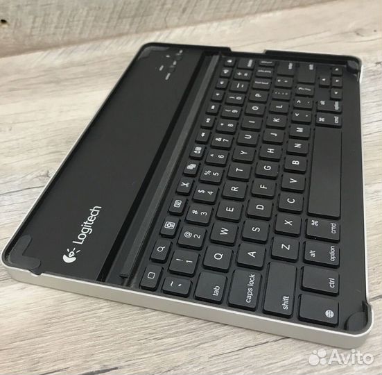 Bluetooth клавиатура logitech Zagg