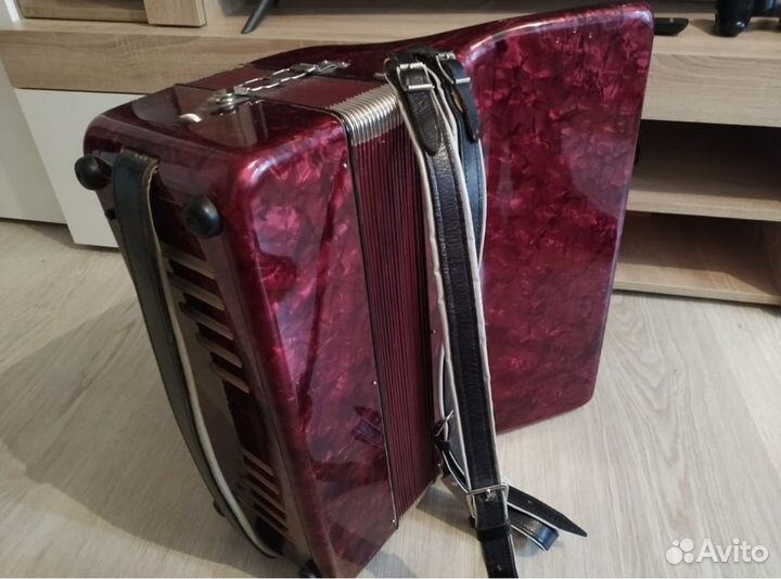 Аккордеон weltmeister 7 8