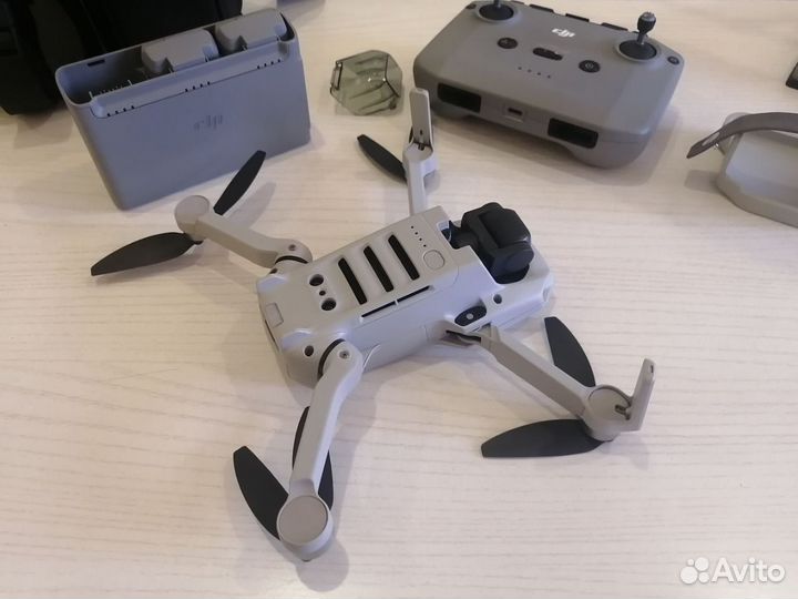 Dji mini 2 fly more combo