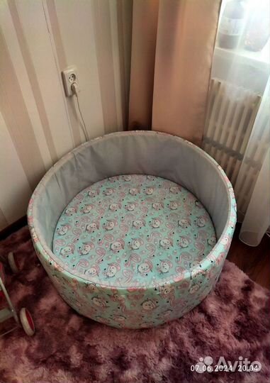 Манеж