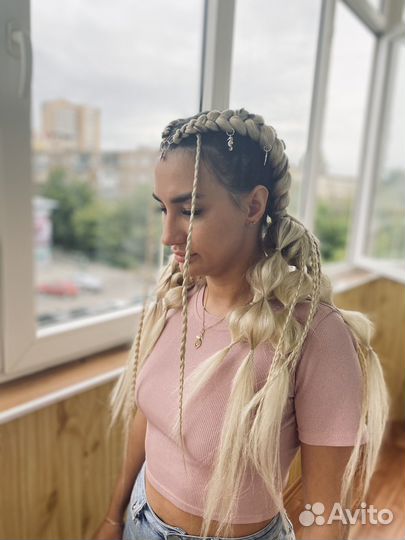 Афропрически, брйды, афрохвост, боксерские косы