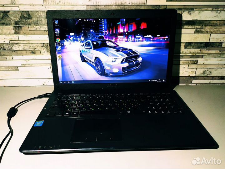 Asus X552M - Celeron 2 Пок \ 4 Озу \ 2 GB Видео