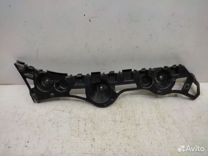 Кронштейн бампера задний левый Renault Logan 2